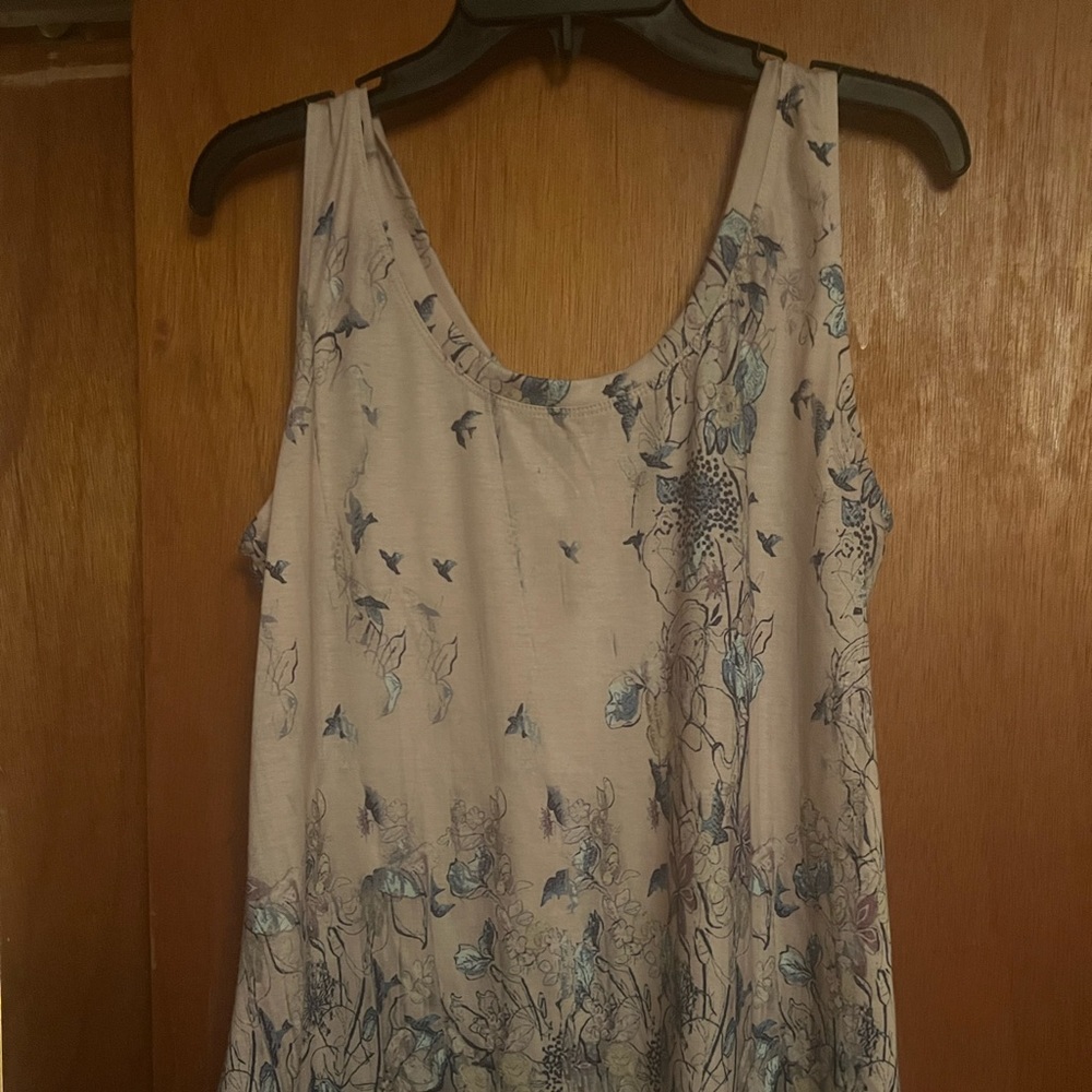 Trendy Tank with V neck back
